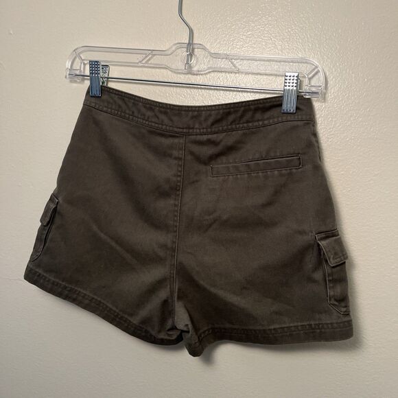 DR.SEUSS Seusswear Vintage 90s Green Eggs & Ham Embroidered Shorts- 10/12 - Picture 7 of 9